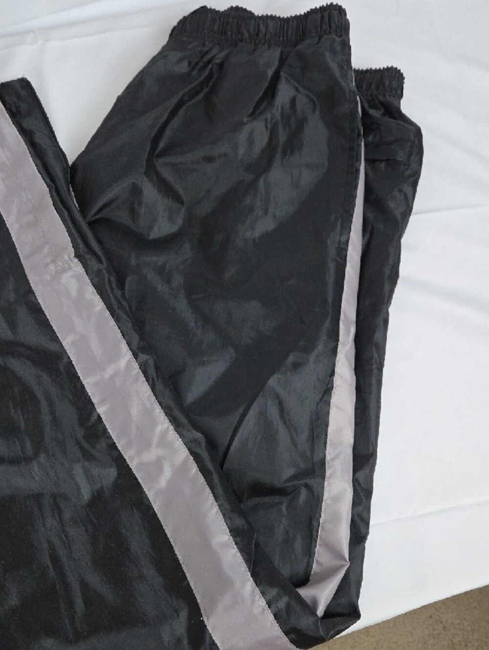 31" Length Water Repelent Work Out Pants.